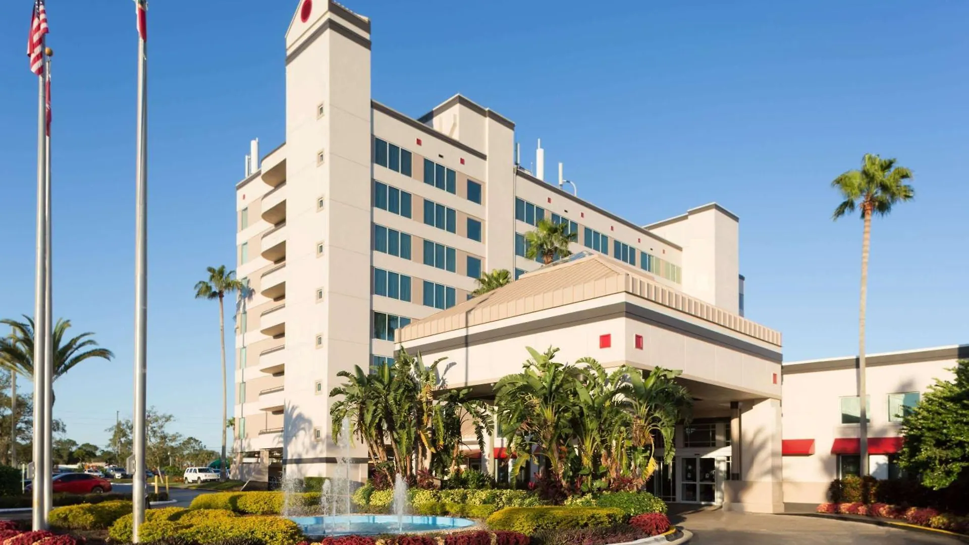 Where to Stay Near Disney's Hollywood Studios: 7 Family Hotels
