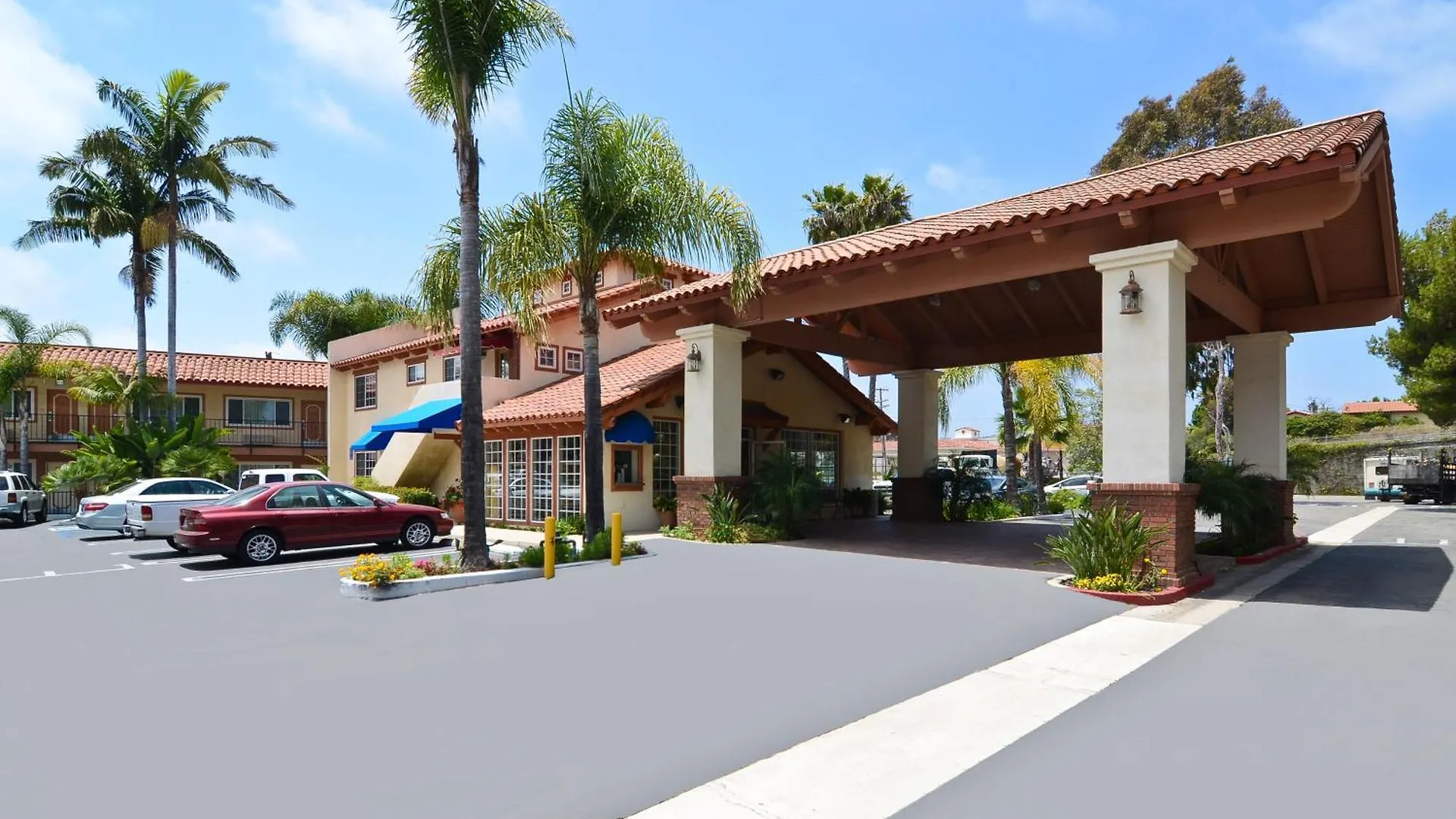 8 Design Hotels Near Salt Creek Beach Park Worth Booking