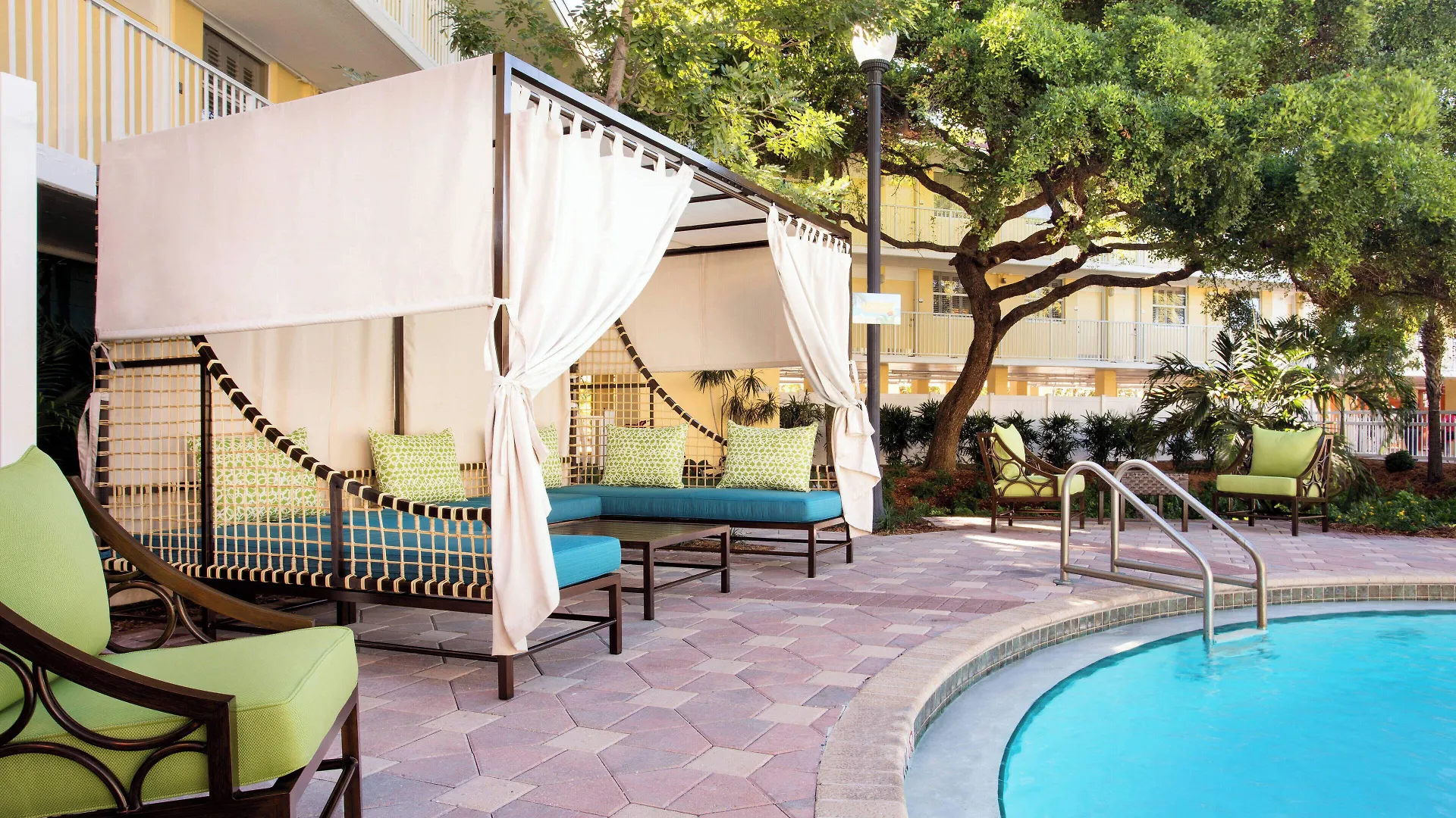 Staying Near Mel Fisher Maritime Heritage: 4 Airport Hotels Compared