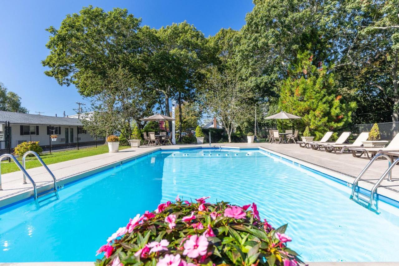 7 Top-Rated Hotels Close to South Cape Beach State Park
